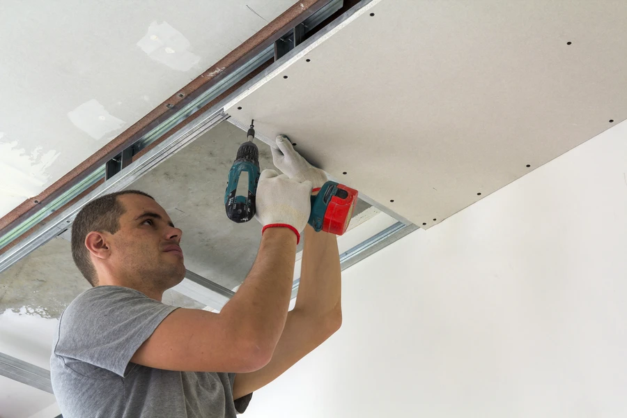 Key Steps for Seamless Drywall Crack Repair in Plano, TX